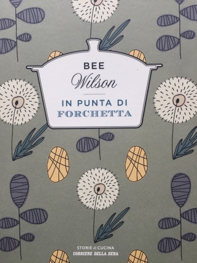 Copertina  In punta di forchetta : storie di invenzione in cucina